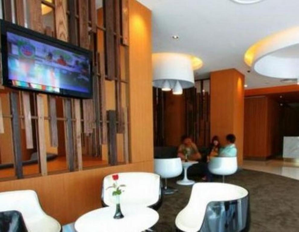 Papa Siriraj Hotel 3*